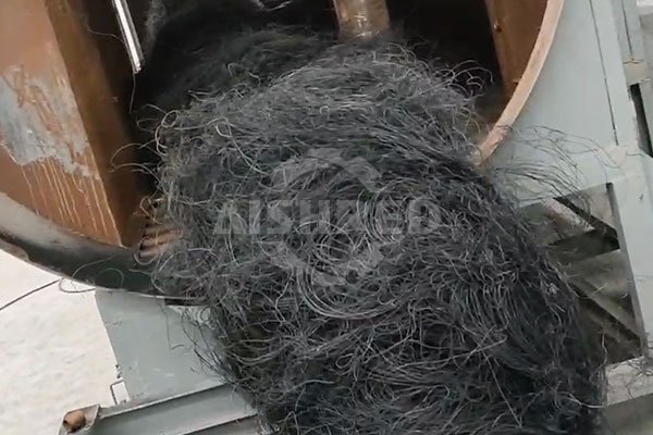 Пиролизийн ган утас